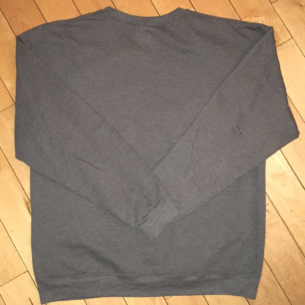 EUC Fruit of the Loom | Men’s Grey Sweatshirt - Picture 3 of 4
